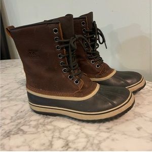 Sorel size 9 excellent condition